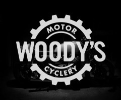 Woody's Logo